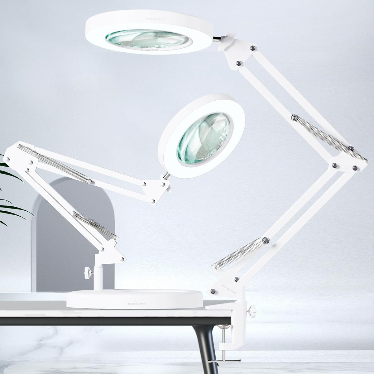 HITTI 10X Magnifying Glass with Light, 1,800 Lumens Stepless Dimmable