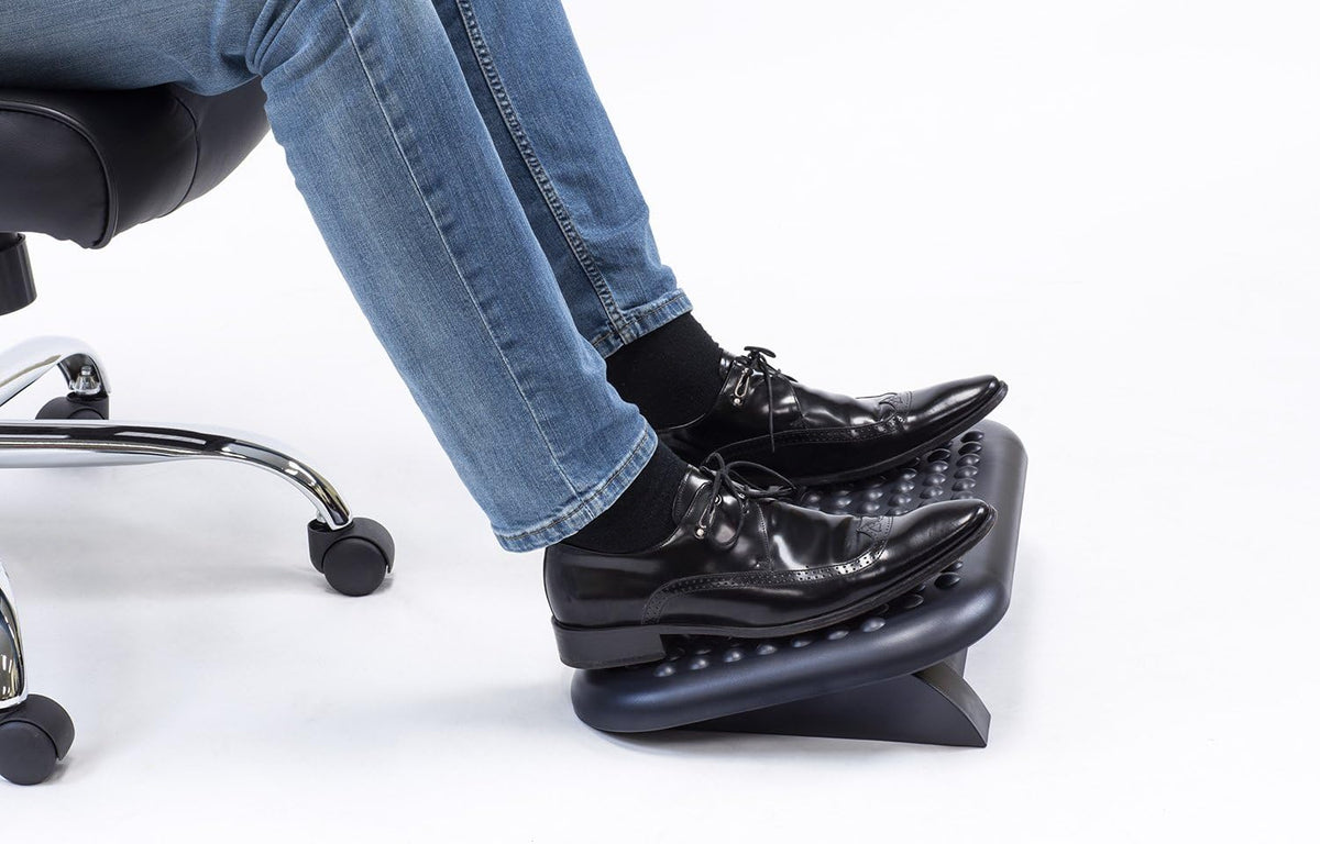 Mount-It Foot Rest Under Desk, 18 x 13 in Adjustable Ergonomic Footrest