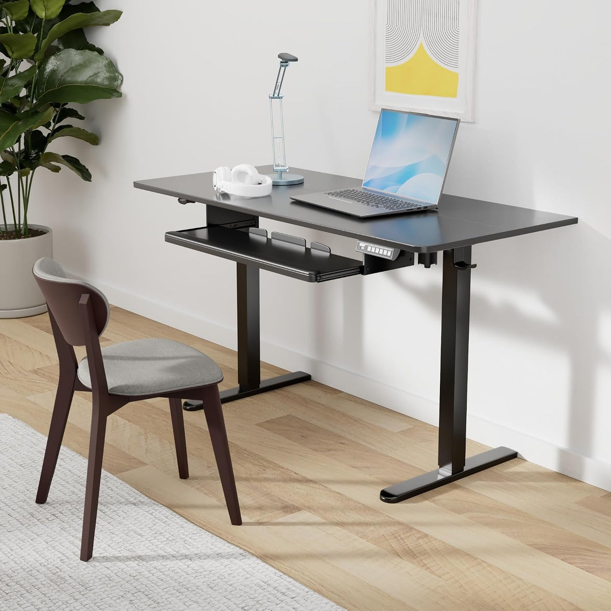 ErGear Electric Standing Desk with Keyboard Tray, 55x28 Inches Adjustable Hei...
