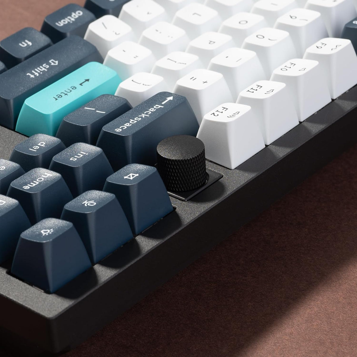 Keychron Q3 Max Wireless 2.4 GHz Bluetooth Custom Mechanical Keyboard