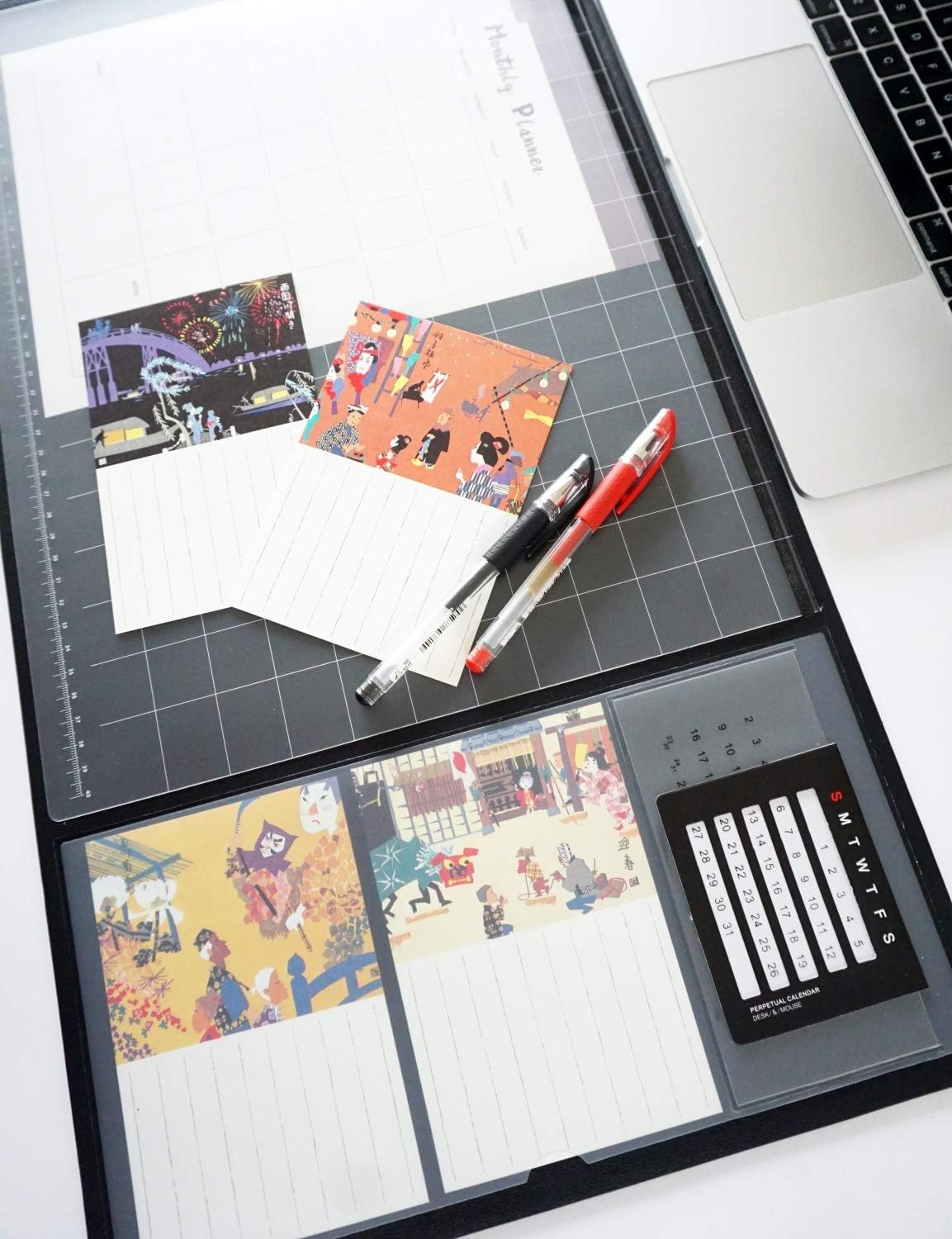 Multifunctional Desk Mat with Calendar, with Pockets for Notes/Monthly Plans/...