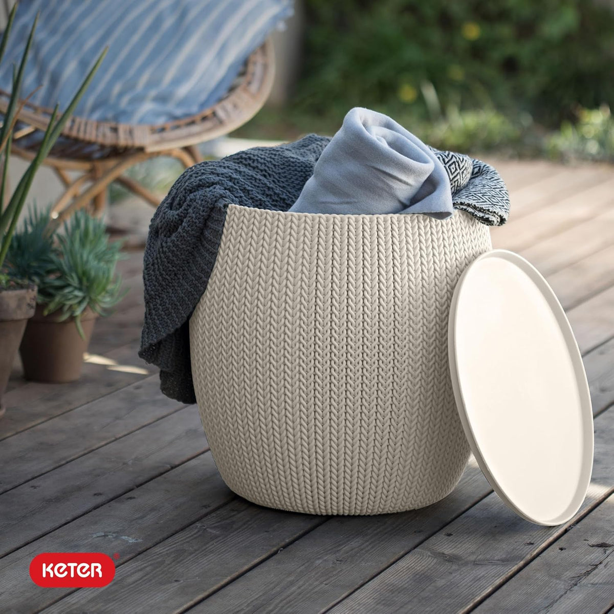 KETER Urban Knit Pouf Ottoman Set of 2 with Storage Table for Patio and Room ...