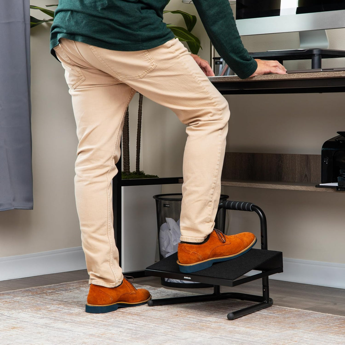 Mind Reader Foot Rest, Under Desk at Work, Ergonomic, Height Adjustable, Offi...