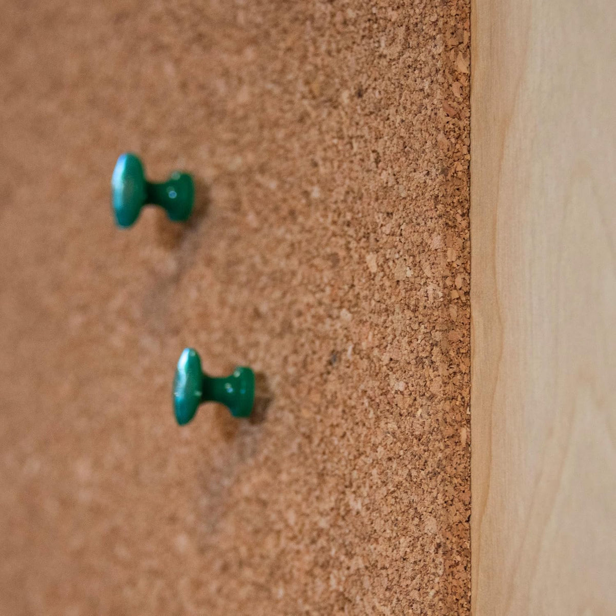 Manton Cork Premium Cork Roll - 4' x 5' x 3/8", 100% Natural Fac...