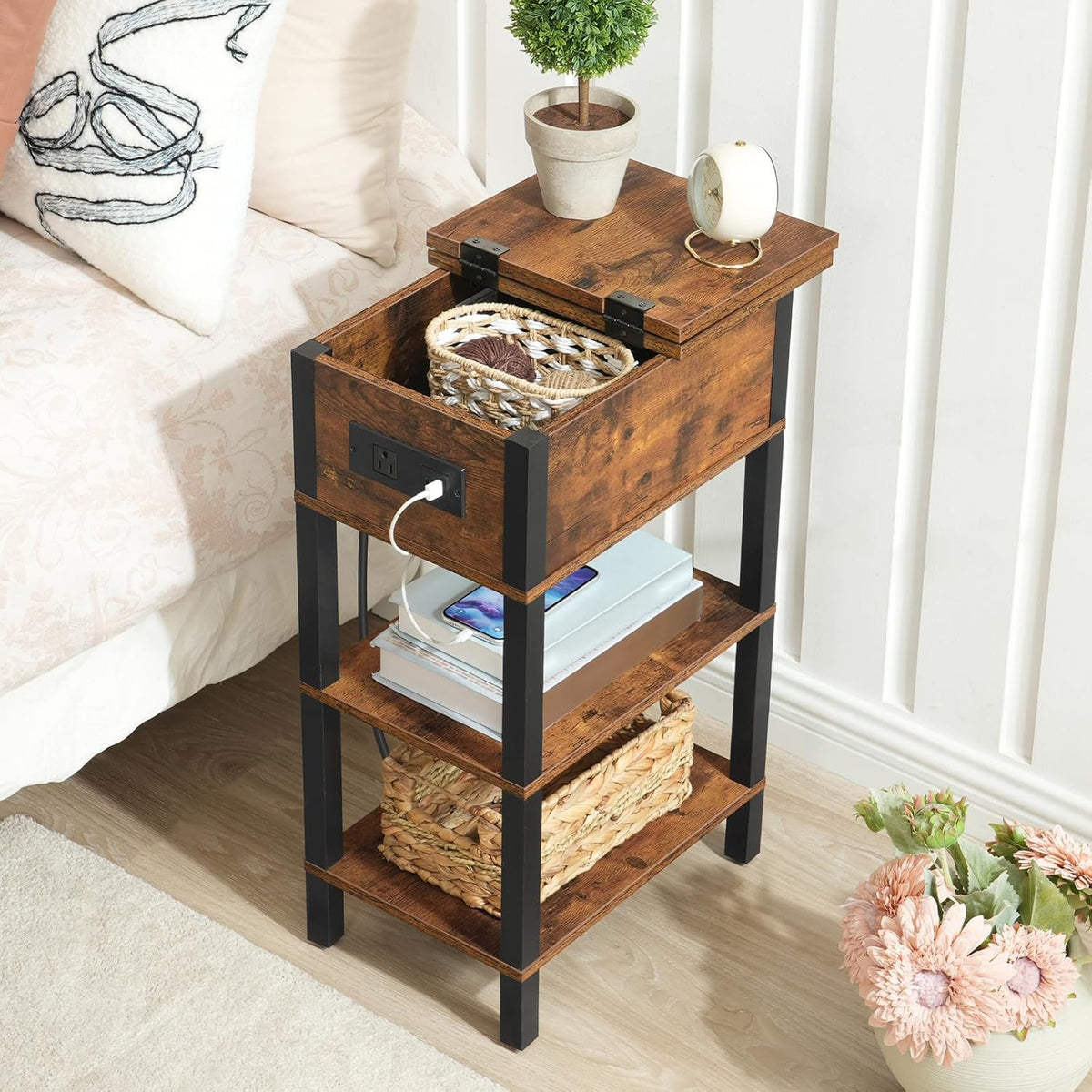 HOOBRO End Table with Charging Station, Flip Top Side Table with USB Ports, N...