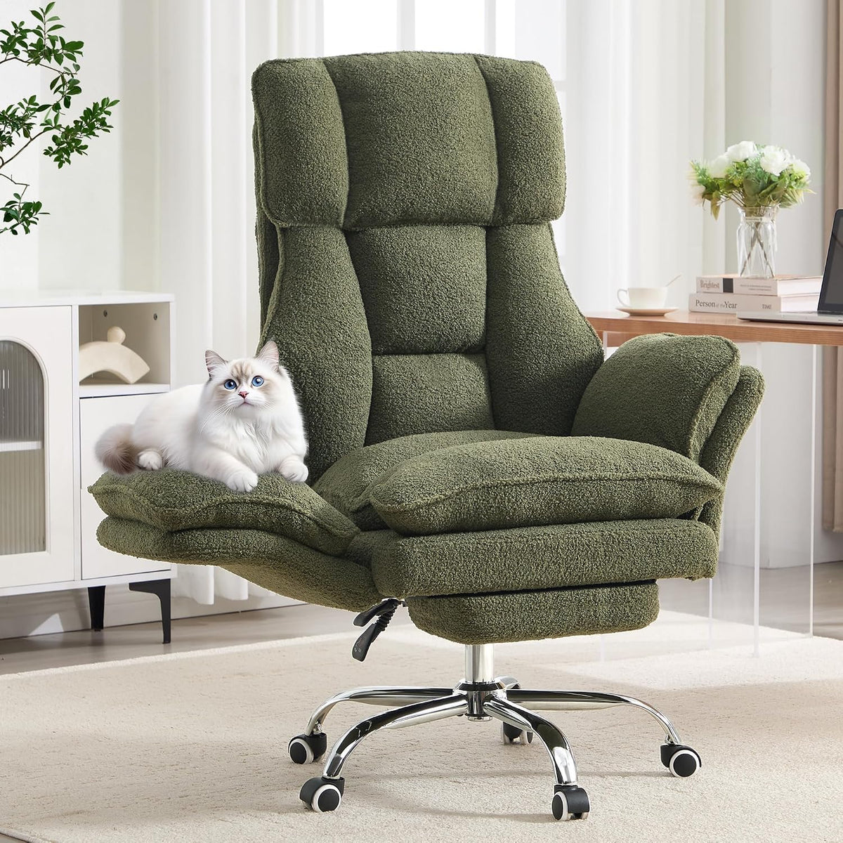 Big and Tall Office Chair with Flip Arms and Footrest, Teddy Criss Cross Legg...