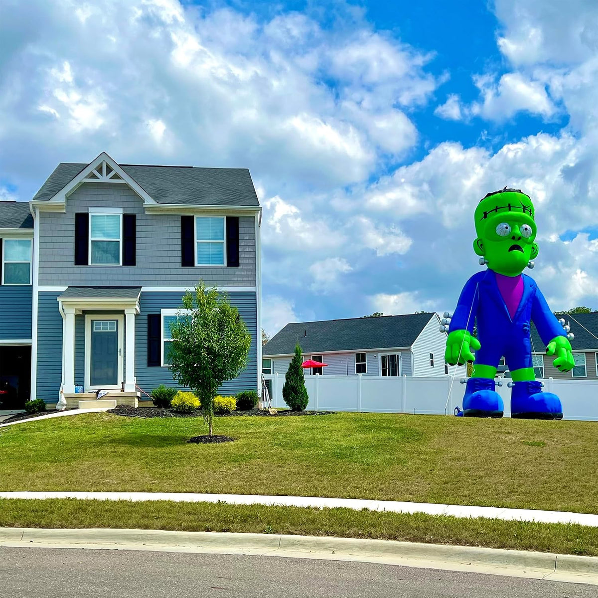 26' Giant Halloween Inflatable Frankenstein with Powerful Blower, Blow Up...