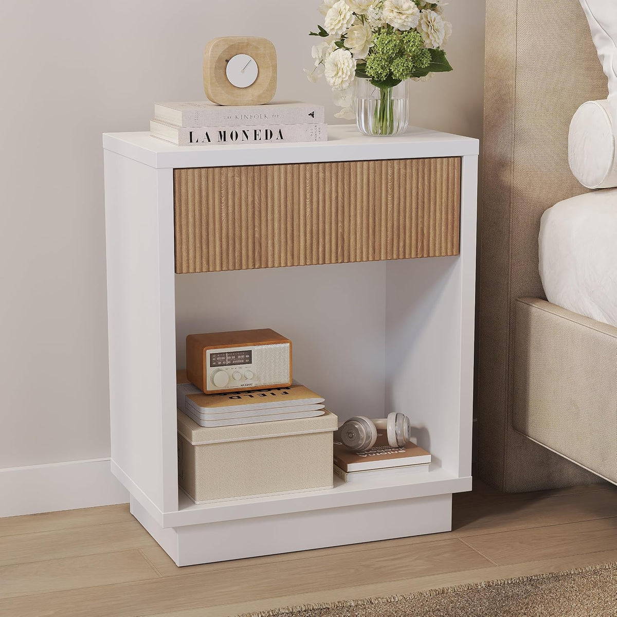Nightstands Set of 2, Fluted Wooden Bed Side End Table