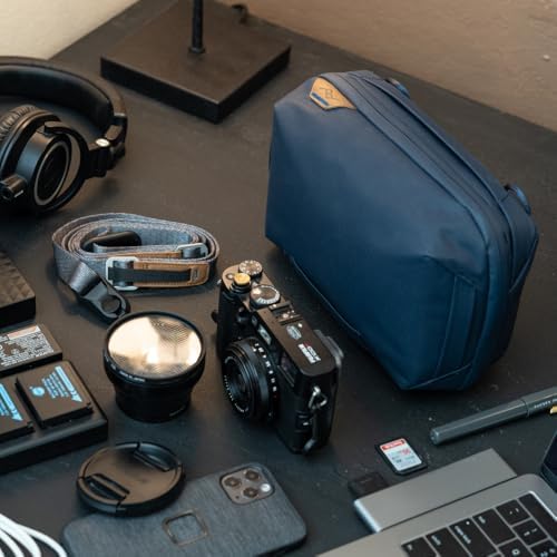 Peak Design Tech Pouch, Coyote, Electronics Organizer for Travel or Everyday ...