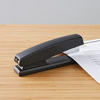 Amazon Basics Stapler with 1000 Staples, Office Stapler, 25 Sheet Capacity - Image 5