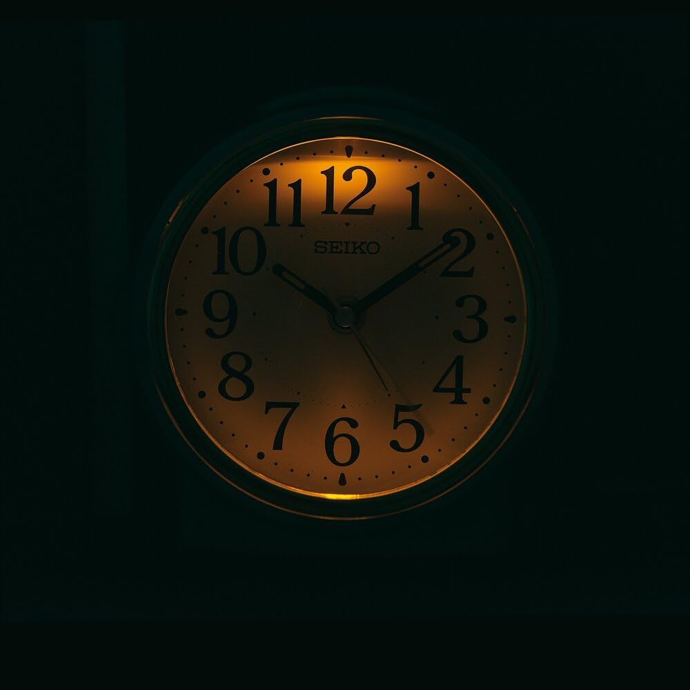 seiko clock kr518s alarm clock, automatic lighting, analog showing dimensions