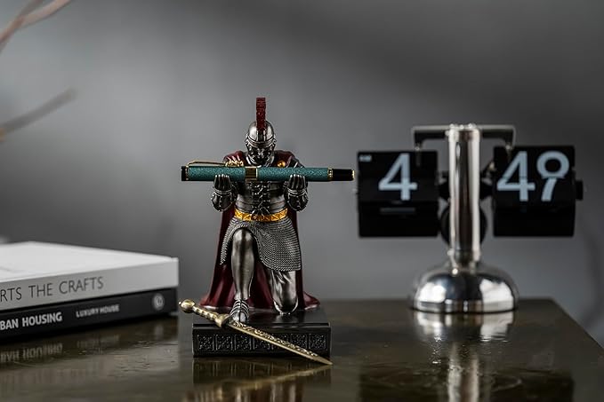 CYXStar Roman Praetorian Prefect Warrior Knight Pen Holder Desk Ornament Resin - Image 4