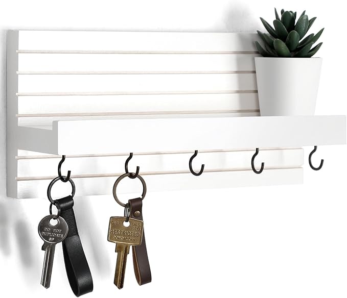 Lwenki Decorative Key Holder for Wall by Lwenki