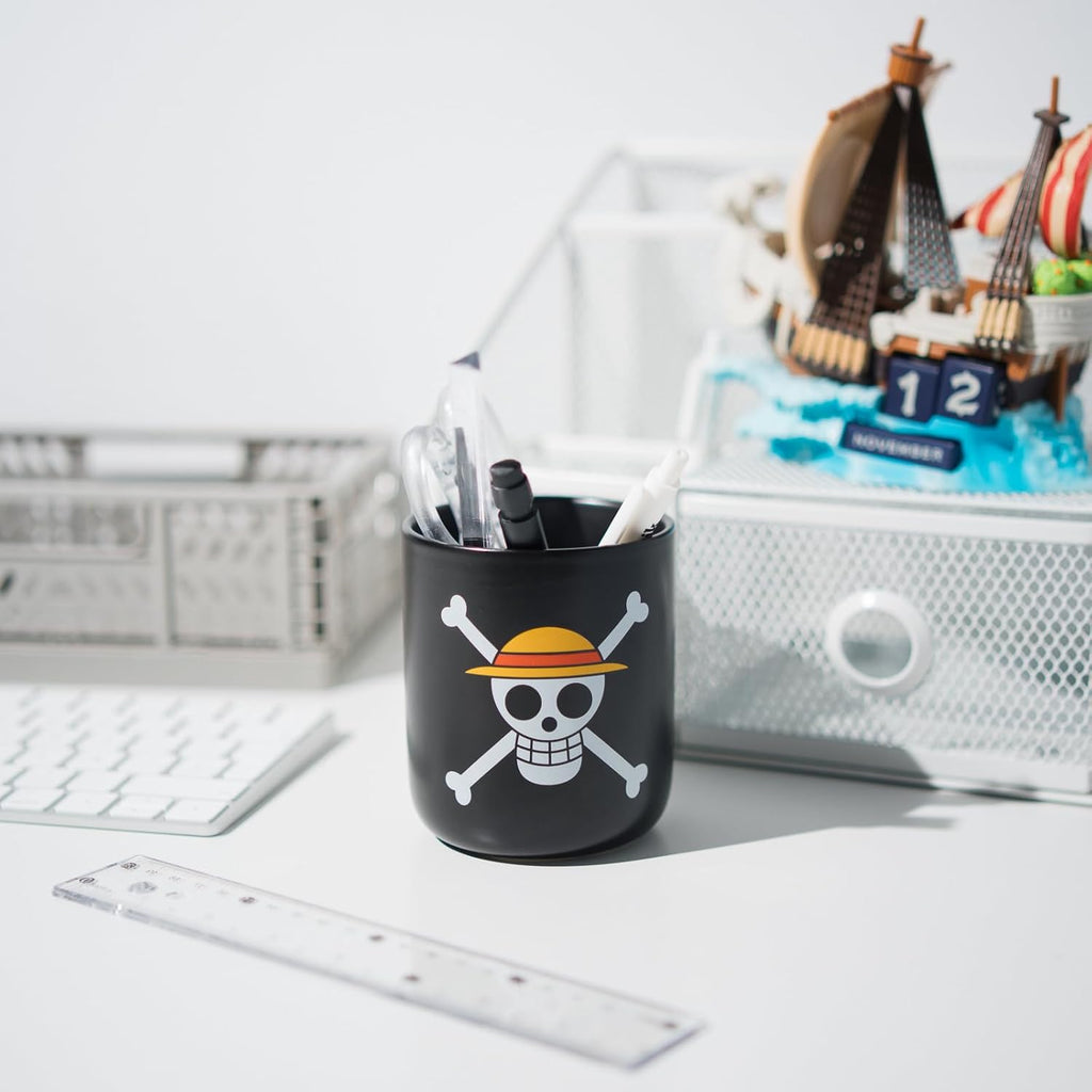 Grupo Erik One Piece Pen Holder for Desk - Anime Gifts, Manga Merch | Ceramic Pen Pot, Pencil Pot, Pencil Holder, Desk Organiser - Anime Stationery Gifts under 15 Pounds
