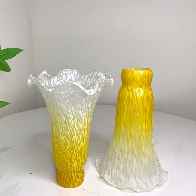 Bieye LS19 Lily Flower Blown Glass Lampshade - Image 5
