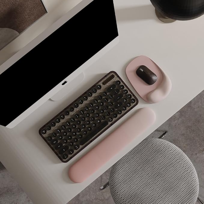 ErgoEase Ergonomic Mouse Pad - Image 2