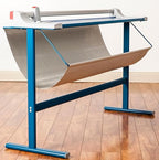 Dahle 448s Premium Rotary Trimmer w/Stand, 20 Sheet Capacity, Self-Sharpening - Image 4