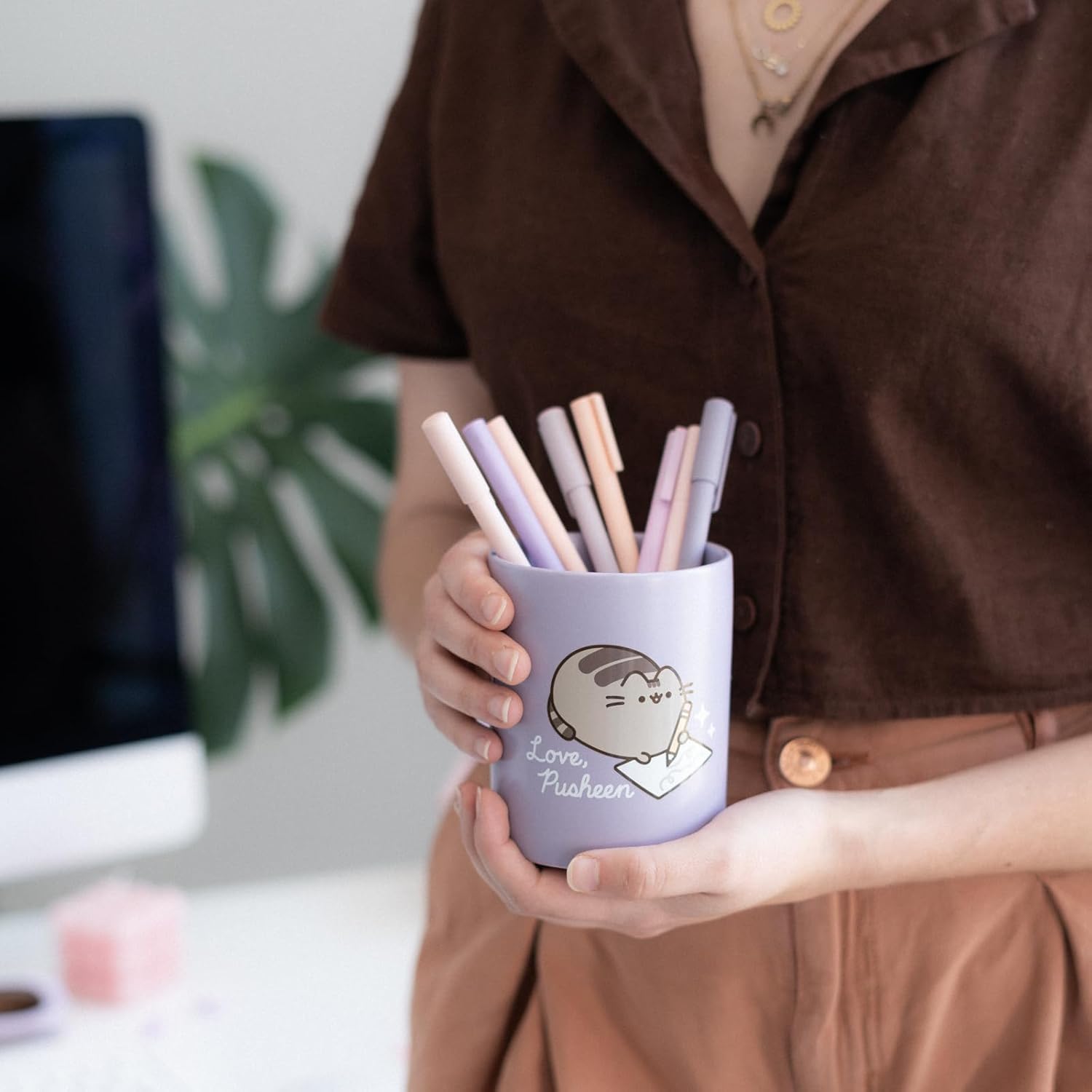 Grupo Erik Pusheen Pen Holder, Pusheen Gifts, Kawaii Accessories | Desk Organiser, Kawaii Gifts, Pusheen Pencil Case