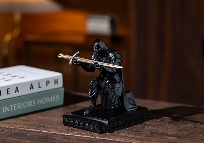 NCQIXIAO Medieval Templar Vanguard Officer Knight Pen Holder Pen Stand Desk - Image 9
