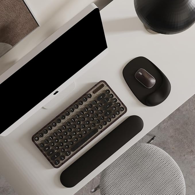 ErgoEase Ergonomic Mouse Pad - Image 2