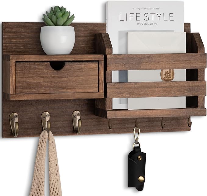 Lwenki Wall Mount Key Holder by Lwenki
