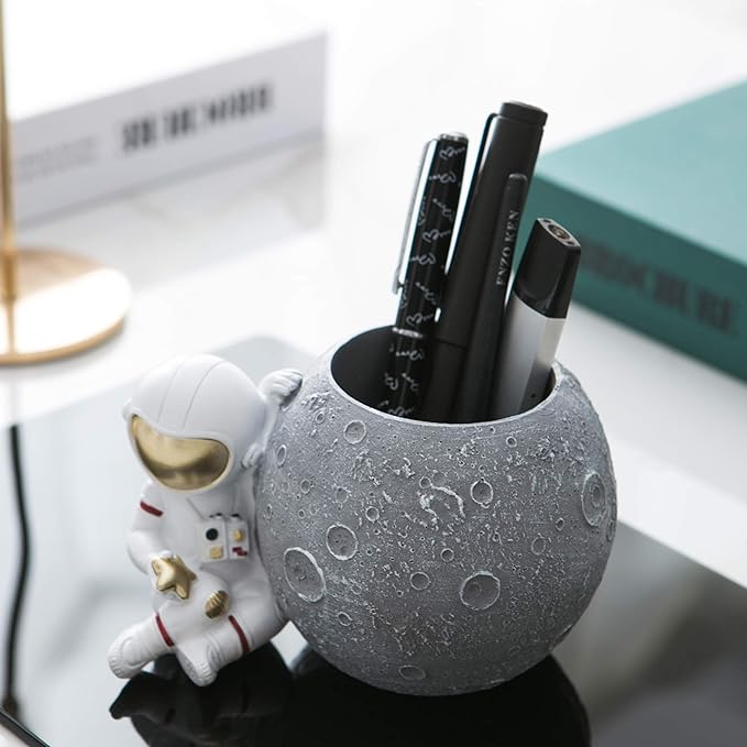 Kimdio Pen Holder, Astronaut Stand - Image 7