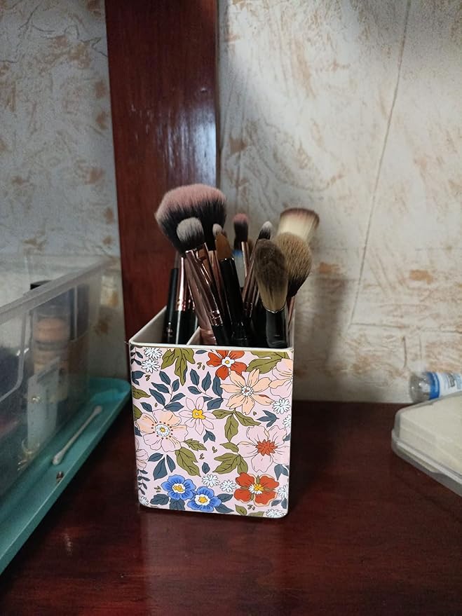 LEAZUL Pen Pencil Holder, Makeup Brush Holder, Ceramic Remote Control Holders - Image 4