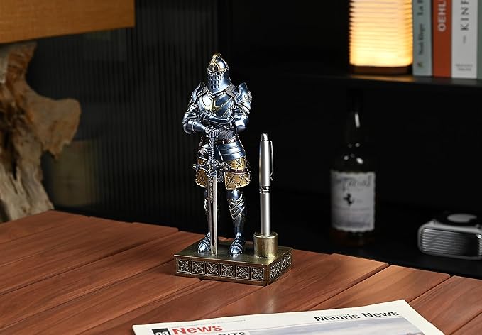Amoysanli Knight Pen Stand Decoration Resin Pen Holder Art Craft Paperweight - Image 6