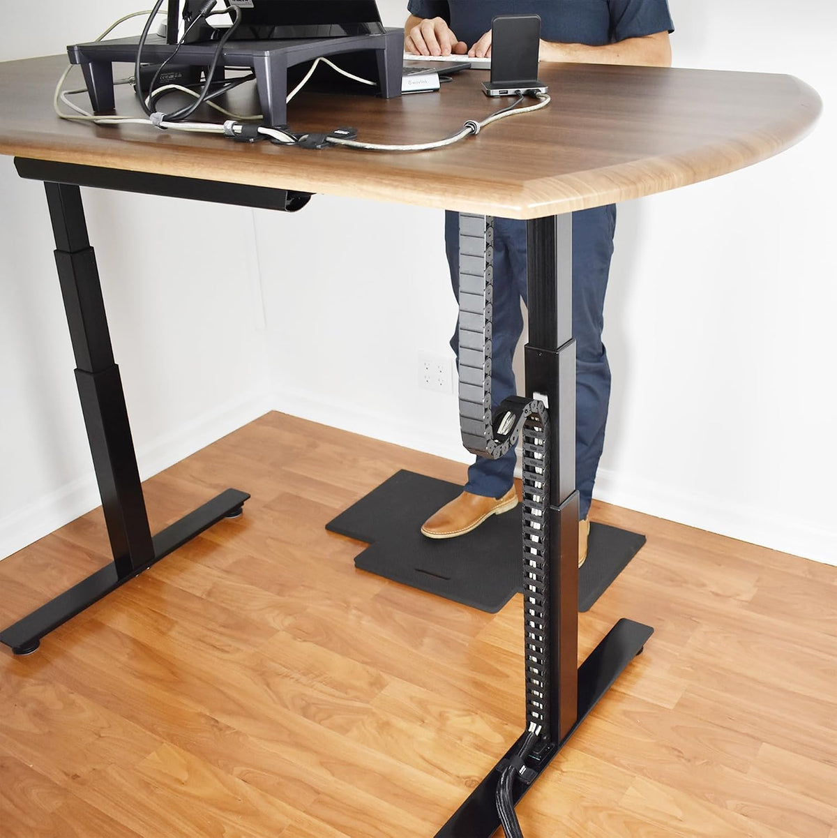 Quality Clever PivyCord-Vez Flex Chain Raceway Cable Management Solution for ...