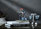 CYXStar Roman Praetorian Prefect Warrior Knight Pen Holder Desk Ornament Resin - Image 6