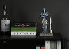 Amoysanli Knight Pen Stand Decoration Resin Pen Holder Art Craft Paperweight - Image 4