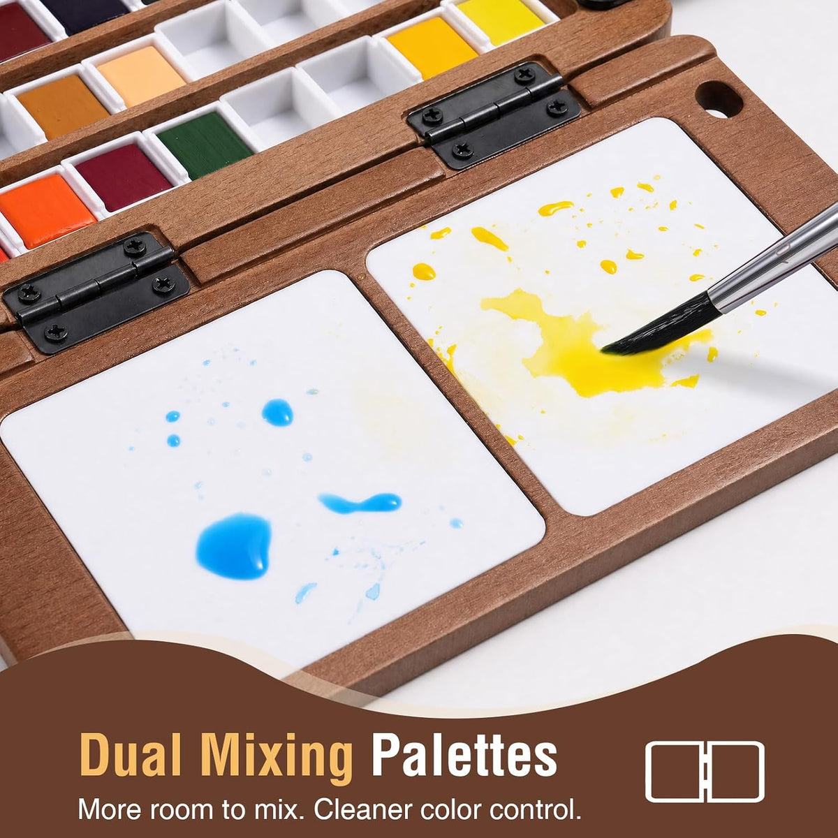 24-grid empty travel watercolor palette box, fuumuui all-in-one, close-up detail