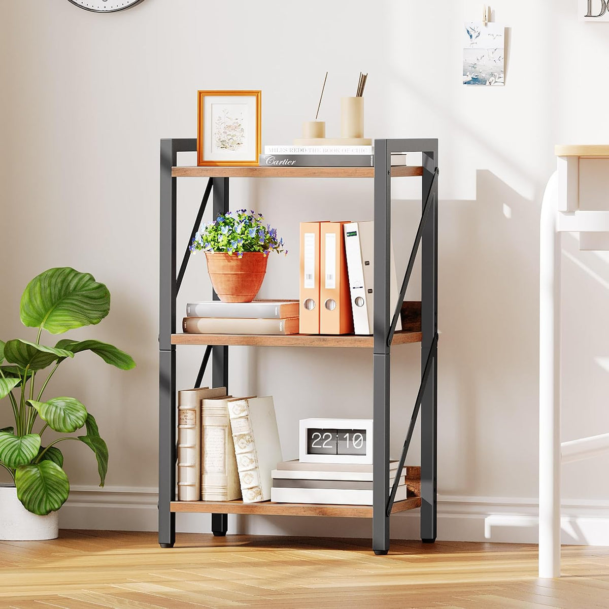 HOOBRO Bookshelf, 3-Tier Industrial Bookcase, Book Shelf Storage Organizer, S...