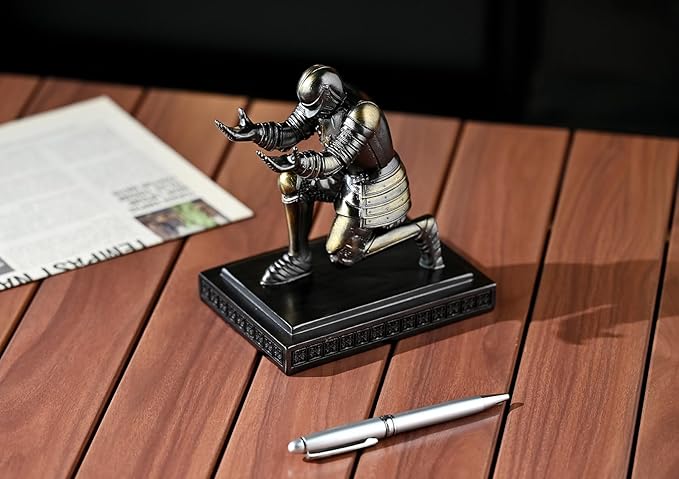 Amoysanli Executive Knight Pen Holder Decorative Resin Pen Holders - Image 5