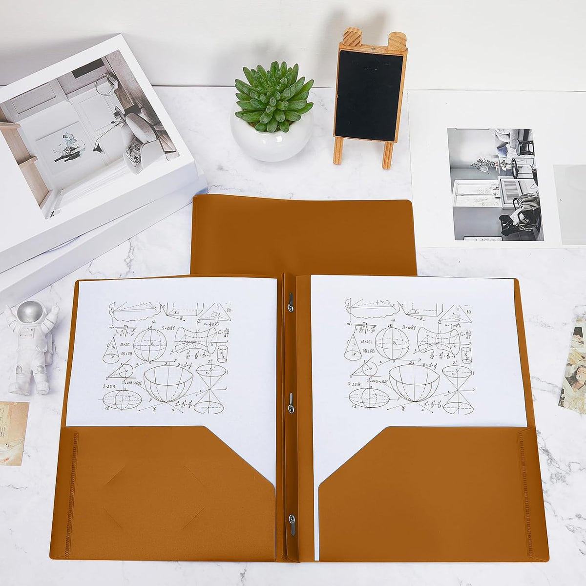 Lincia 100 Pcs Plastic Folders with 3 Prong Fasteners, Brown