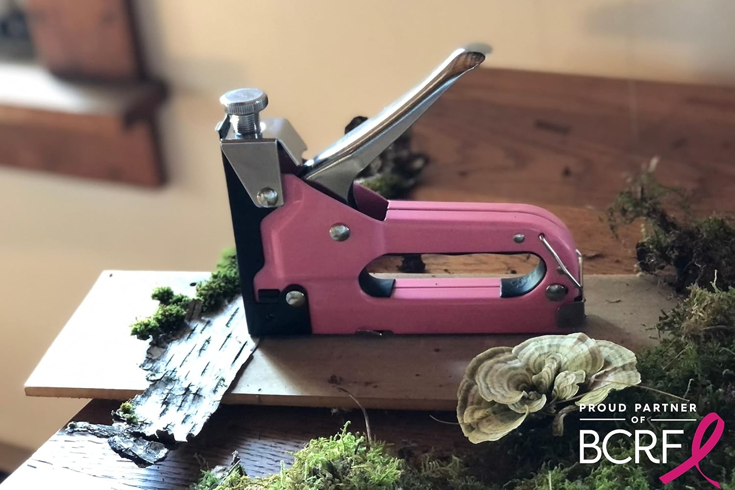 Apollo Tools All-Metal Heavy-Duty Stapler, Power Adjustment Knob, 3-in-1 for Staples, U-Staples, Brad Nails, Includes 3000 Fasteners, Pink Ribbon - Pink, DT5020P