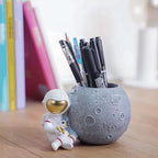 Kimdio Pen Holder, Astronaut Stand - Image 8
