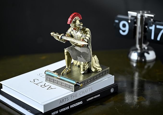 CYXStar Roman Praetorian Prefect Warrior Knight Pen Holder Desk Ornament Resin - Image 5