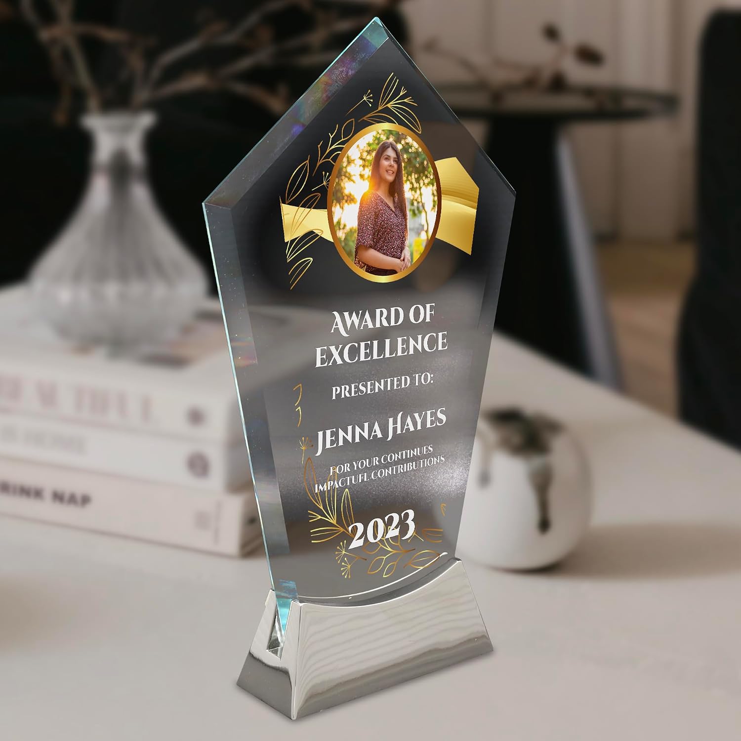 9 1/4" Personalized Award Glass Plaque, Personalized as Awards and Trophies, Glass Awards Plaques as Retirement and Employee of the Month Plaque, Appreciation and Leadership Gifts Designs (Design 6)