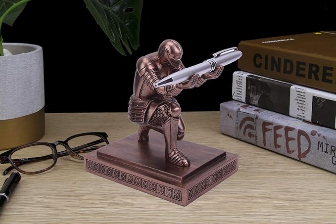 Amoysanli Knight Pen Holder Desk Organizers and Accessories Desk Decor Resin - Image 4