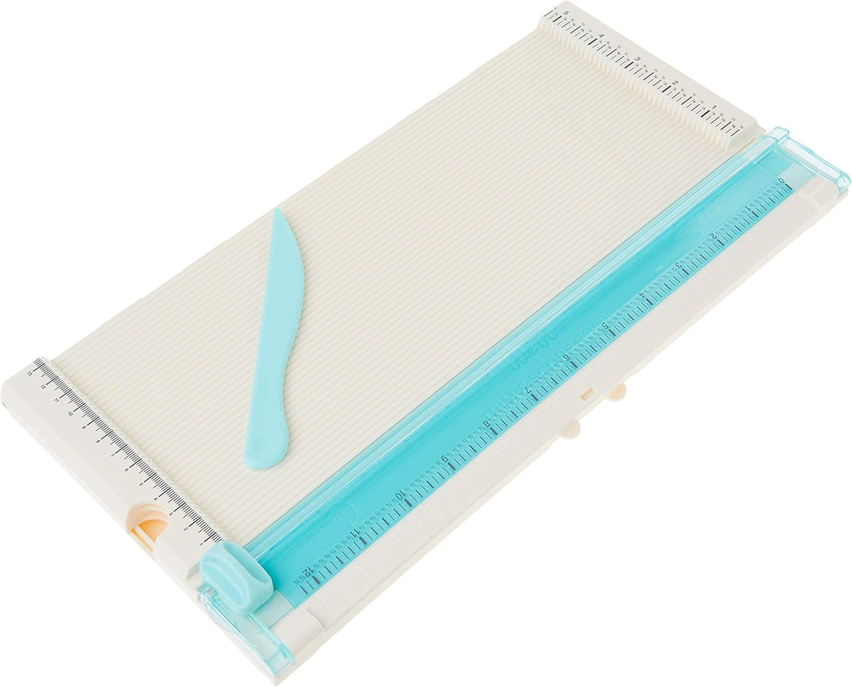 We R Memory Keepers Trim and Score Board, Includes 12x12 Inch Board and One S...
