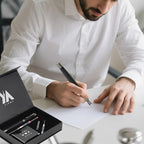 YICMY Fancy Fountain Pen Set – Fine & Medium Nibs, Includes 18 Ink Cartridges - Image 5