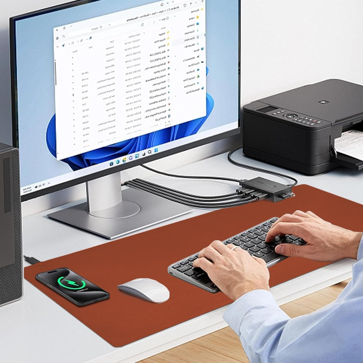 Desk Mat with Wireless Charging, Brown Mouse Pad with Wireless Charger, Desk ...