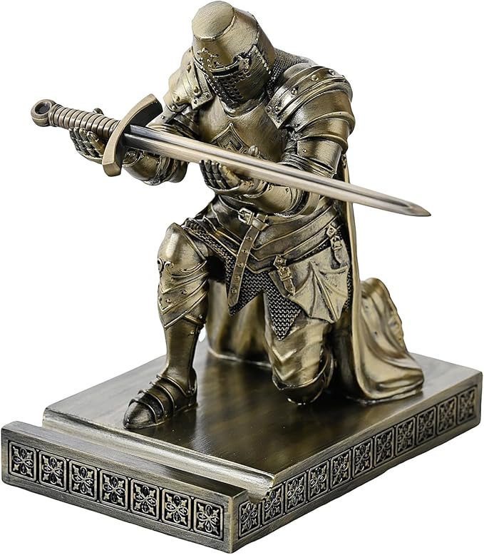 NCQIXIAO Medieval Templar Vanguard Officer Knight Pen Holder Pen Stand Desk by NCQIXIAO