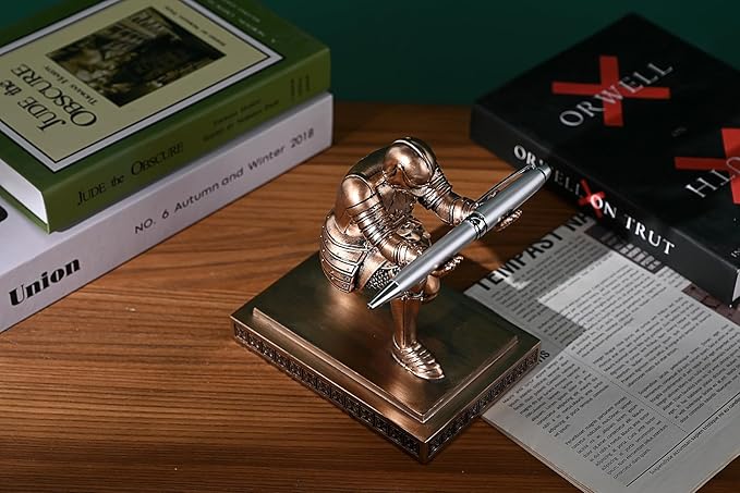 HDMbigmi Knight Pen Holder Pen Stand Desk Organizers and Accessories Resin - Image 7