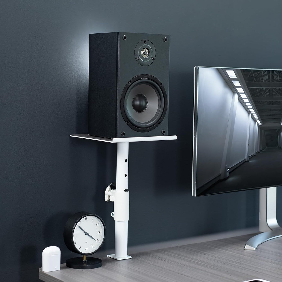 VIVO White Clamp-on 10 x 9 in Speaker Stands, 2 Pack, MOUNT-SP01CW