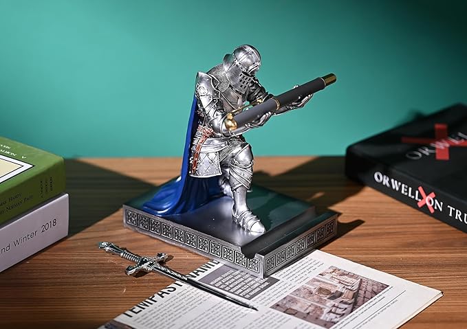 HDMbigmi King's Guard Leader Cloak Warrior Knight Pen Holder Mobile Phone Stand - Image 5