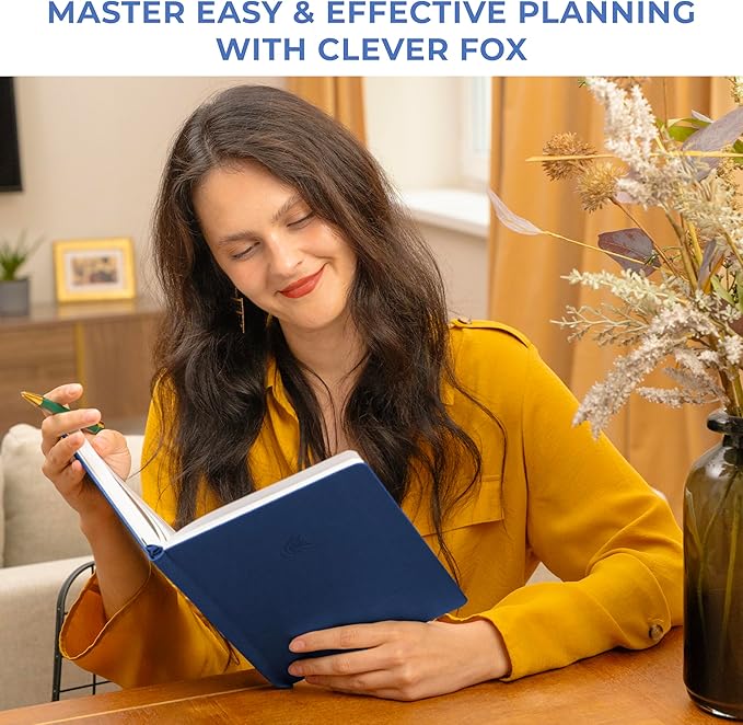 Clever Fox Planner Large – Undated Weekly & Monthly Planner - Image 2