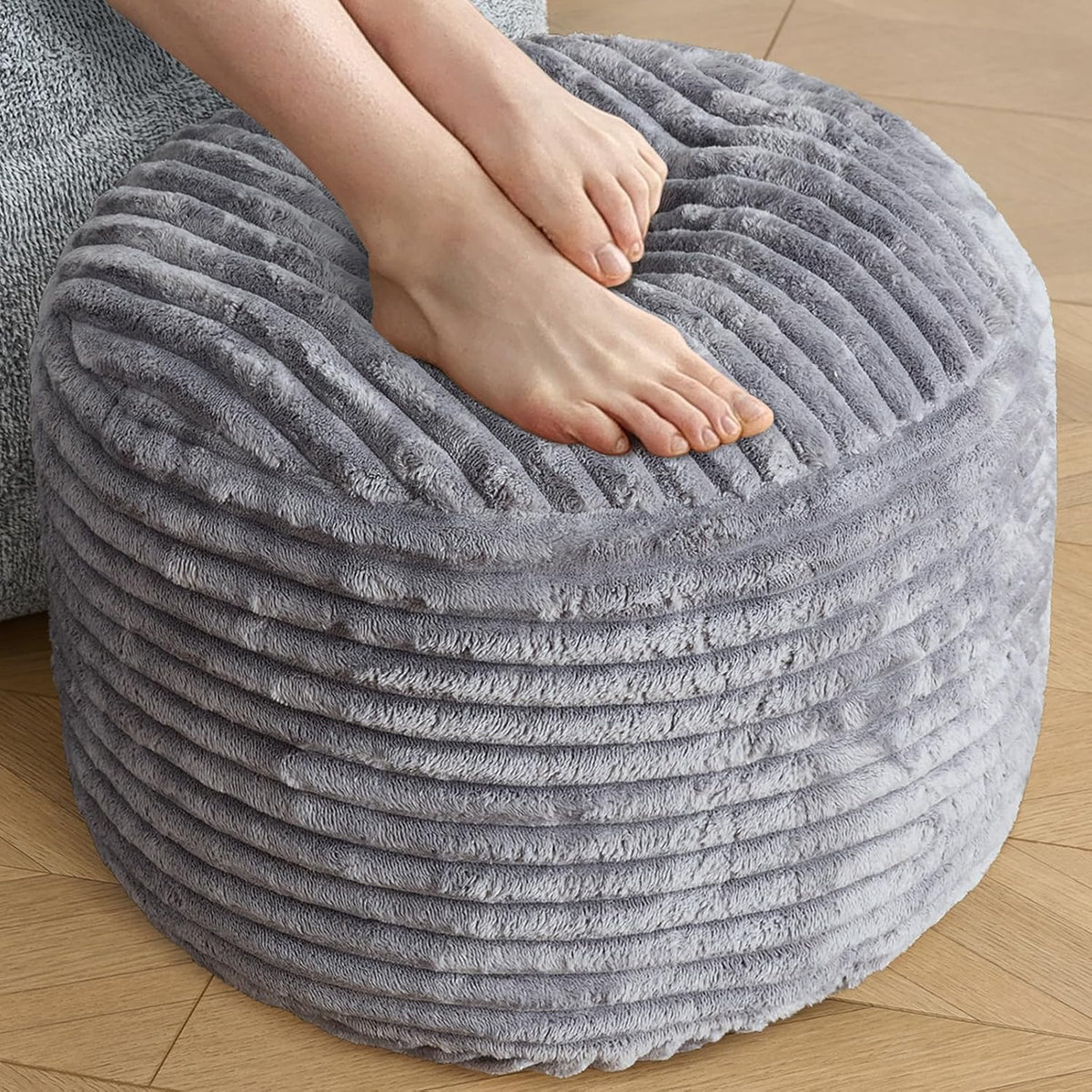 shouren stuffed round ottoman,pouf ottoman foot rest,20 x, main product view