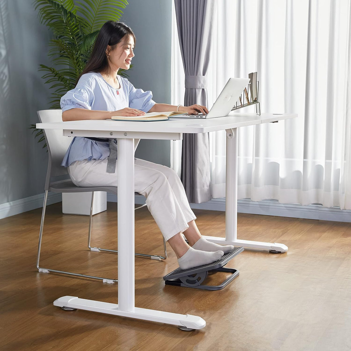 EUREKA ERGONOMIC Tilt Adjustable Footrest, Foot Rest for Under Desk at Work w...